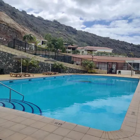 Fantastic Seaview Apartmán